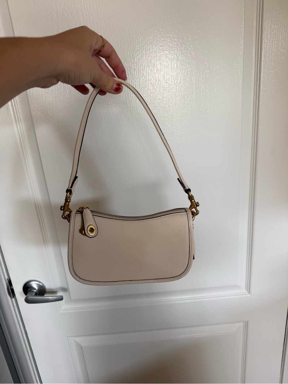 Brand new! Coach Pebbled Leather Shoulder Bag in Light Cream